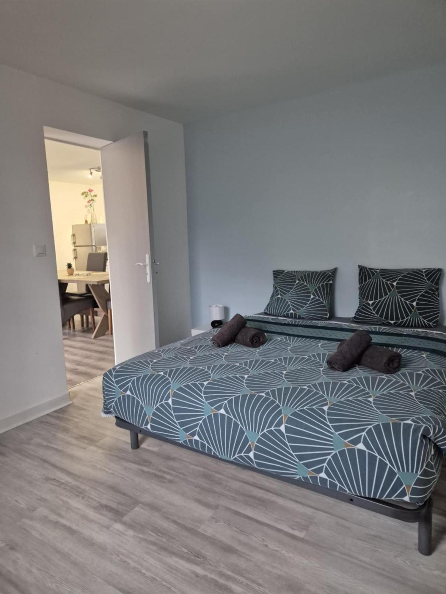 Appartements Lannion Proche Centre, Cotes De Granit Rose Habitación foto